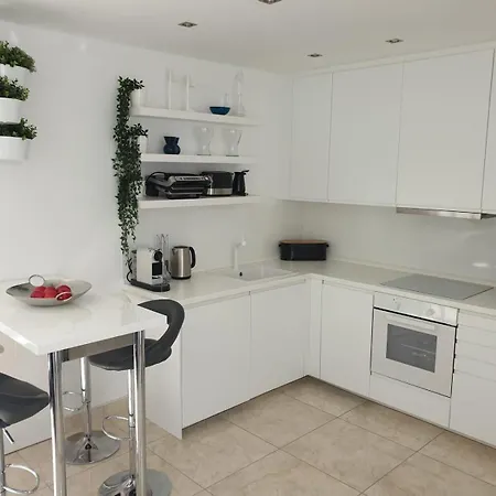 Sara With Pool Crikvenica